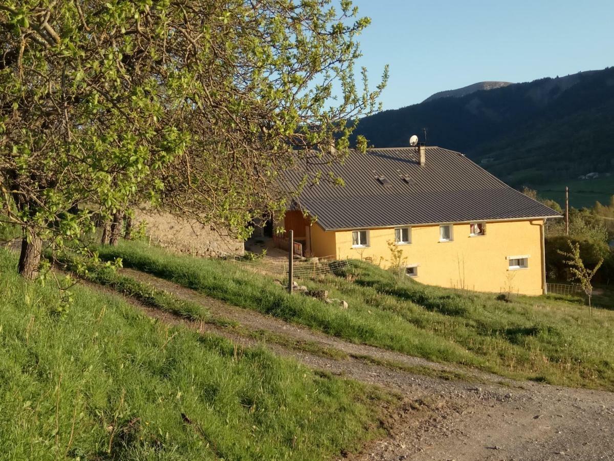 Les Logis De Lucie Selonnet Exterior foto